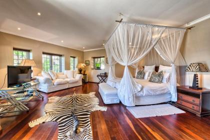 Ikhaya Safari Lodge - image 21