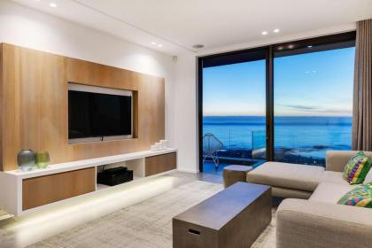 Skyline Main - image 13