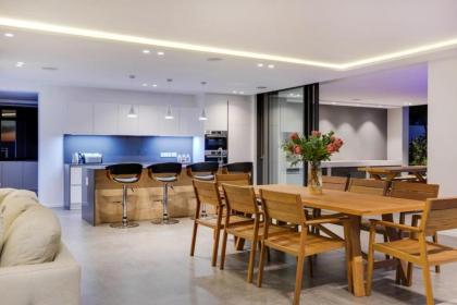 Skyline Main - image 9