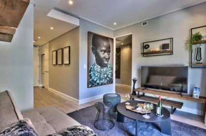 35 on Main Luxury Apartment by Totalstay - image 13