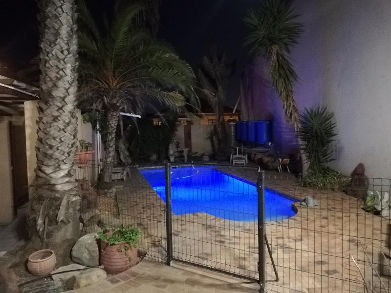 TwinnPalms Accommodation - image 4