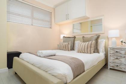 Devonshire Apartment - image 23