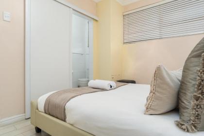 Devonshire Apartment - image 24