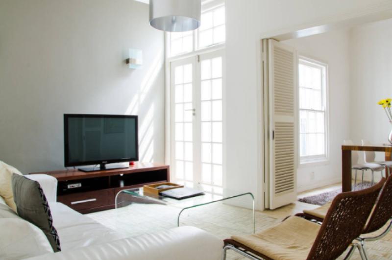 Stylish Cottage in Trendy De Waterkant  WiFi - image 2