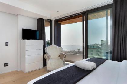 Cosmopolitan Apartments - image 23