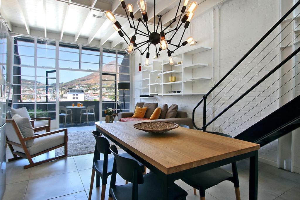Manhattan Place Penthouse - image 5