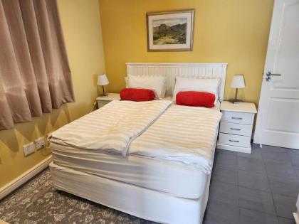 Constantia Cottages - image 21