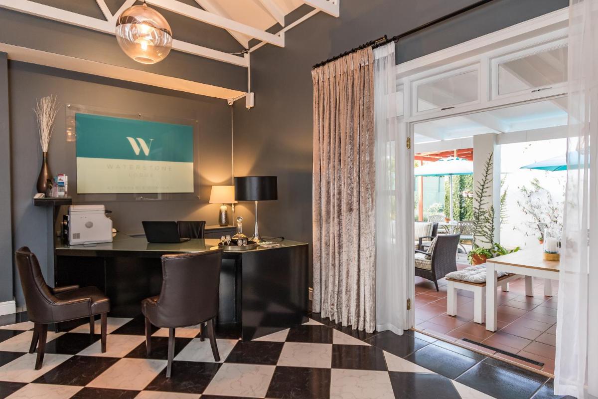 Waterstone Lodge - main image