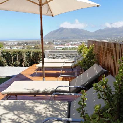 African Violet Guest Suites - image 22