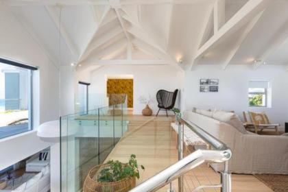 Cape Beach Villa - image 24
