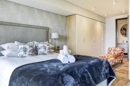 Always-Power Stylish De Waterkant Loft - image 21