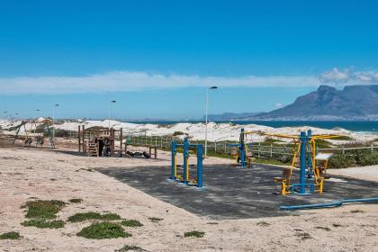 Ocean View 303 by HostAgents - image 22