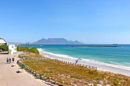 Big Bay Beach Club 98 by HostAgents - image 27