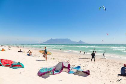 Big Bay Beach Club J32 by HostAgents - image 27