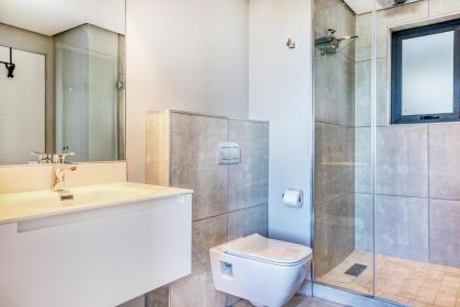 Always-Power Luxury Sky Retreat - image 23