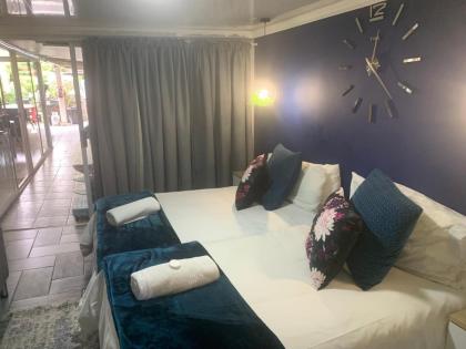 Mitchell's Guesthouse - image 20