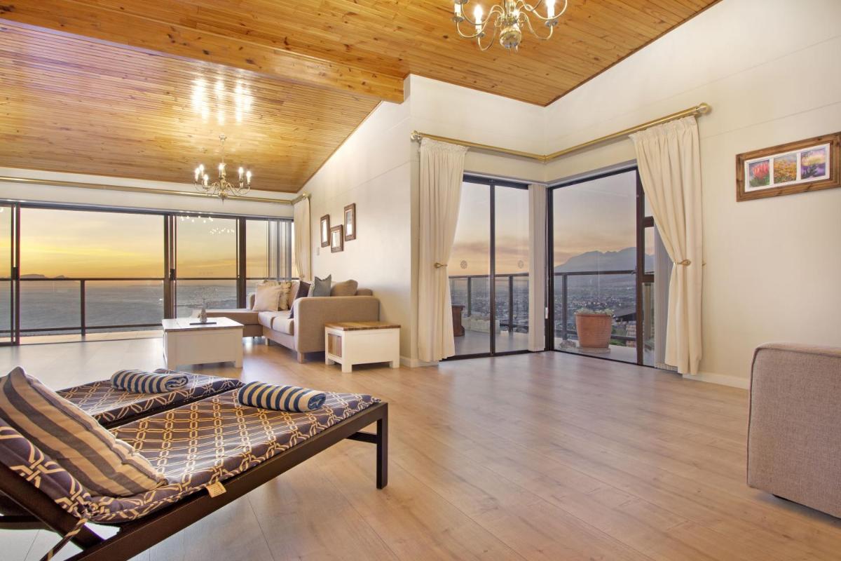 Zaria Sun Penthouse by HostAgents - image 7