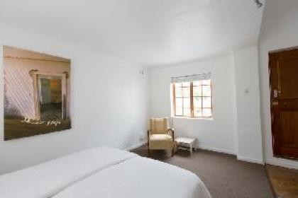 Kalk Bay Apartments - image 9