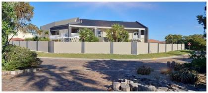 Beachwood Inn - image 2