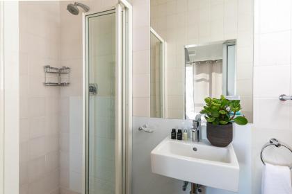 Tidal Pool Apartments - Camps Bay - image 25