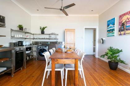 Tidal Pool Apartments - Camps Bay - image 26