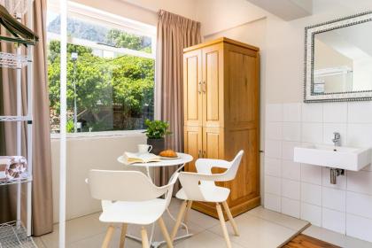 Tidal Pool Apartments - Camps Bay - image 28