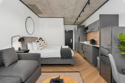 Bridgewater One Apartments - image 25