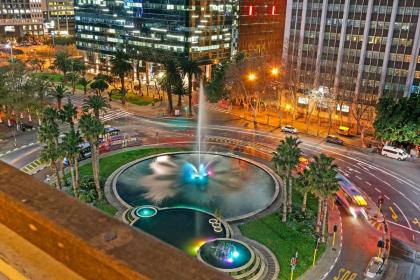 Fountain Suite 906 by HostAgents - image 24