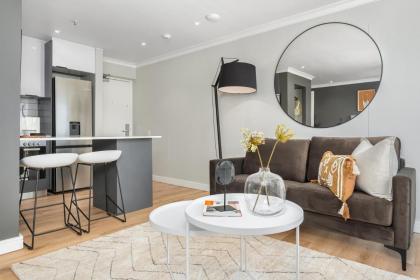 Point Break Luxury Apartments - image 23