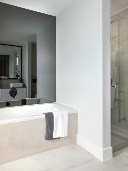 PREMIUM CAPE Camps Bay Lodge - image 24