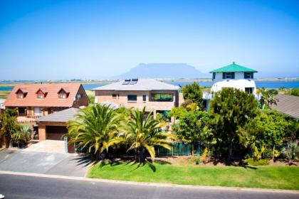 Cape Oasis Guesthouse Cape Town 