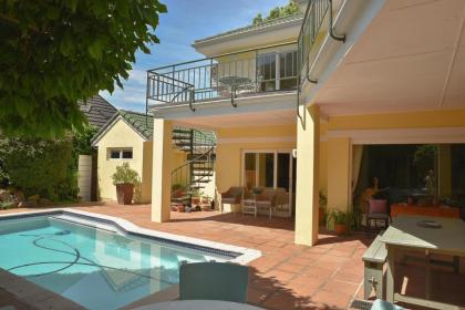 On Pinewood Guest House - image 5