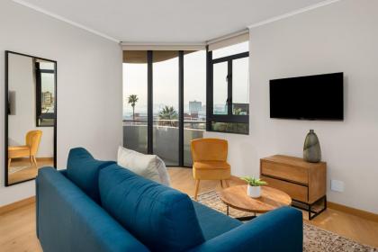 Urban Artisan Luxury Suites by Totalstay - image 23