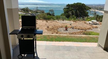 Seaview Sunset Boutique Apartments - image 27