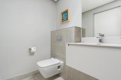16 on Bree Apartments - image 23