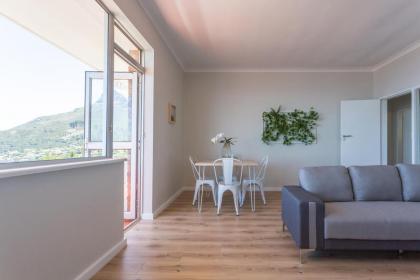 Woodlands Apartments - image 30