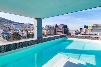 Backup-Powered Trendy City Balcony Apartment - image 22