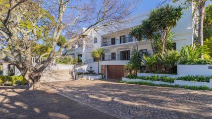 The Salene Hotel & Cottages - image 27