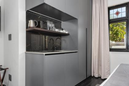 One Calais Luxury Apartments - image 27
