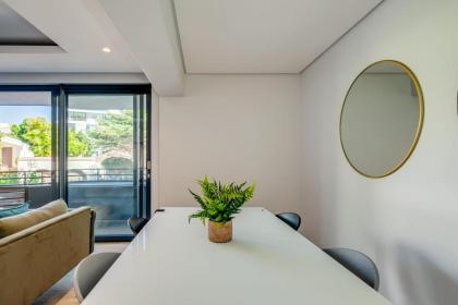 C on S in Sea Point - image 25