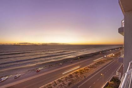 Ocean View C702 by HostAgents - image 27