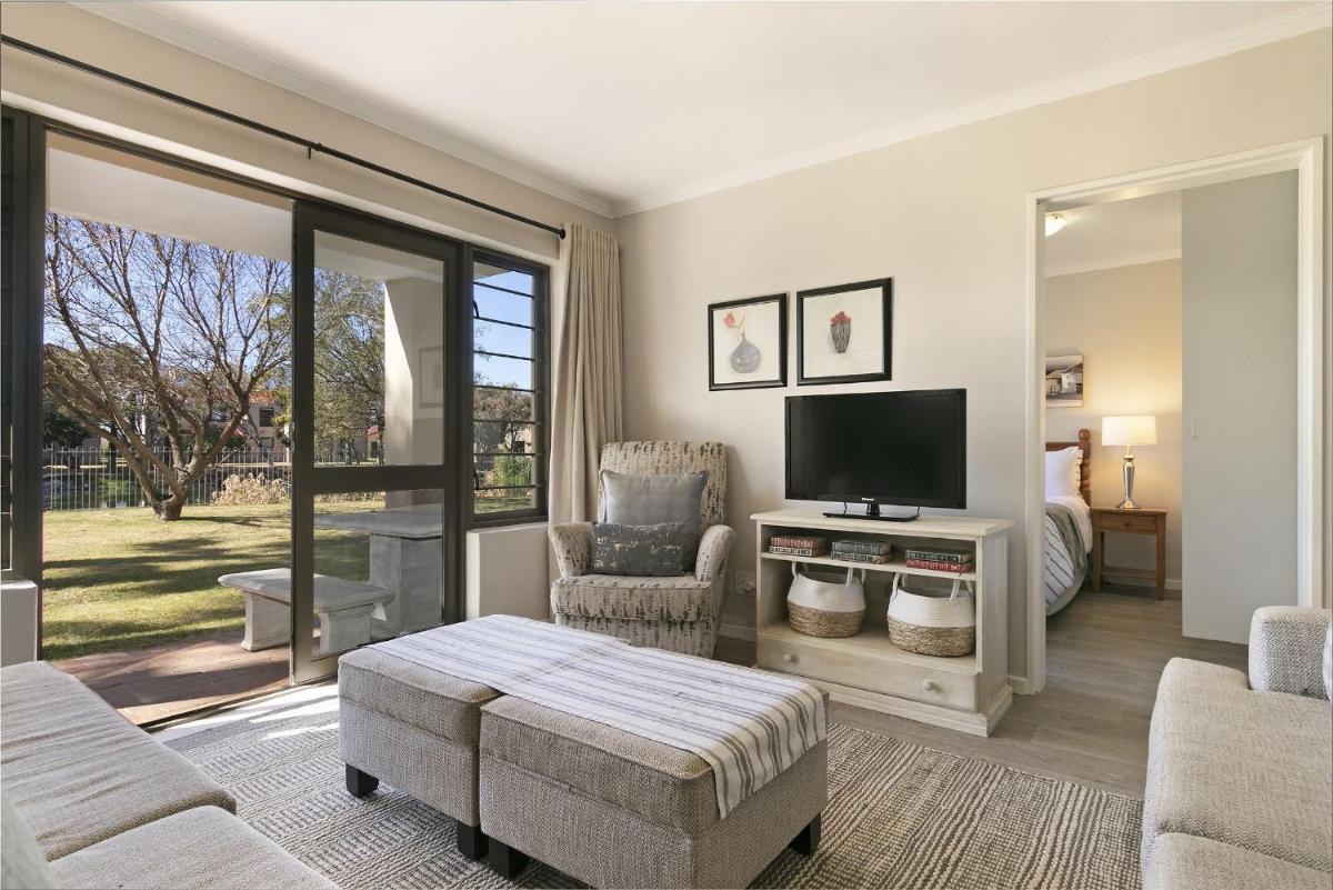 Laguna Beach B8 by HostAgents - main image