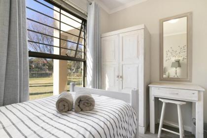 Laguna Beach B8 by HostAgents - image 17