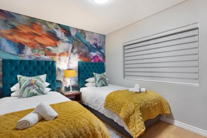 Seaside Village Penthouse F23 by HostAgents - image 24