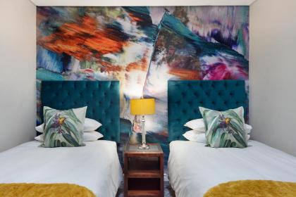 Seaside Village Penthouse F23 by HostAgents - image 25