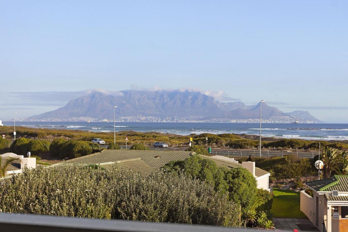 Big Bay Beach Club 21 by HostAgents - image 4