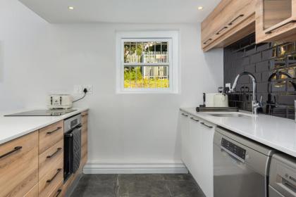 Point Break Cottage - image 22
