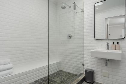 Point Break Cottage - image 30