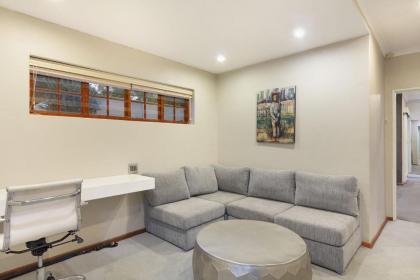 Stilt Seven by HostAgents - image 27