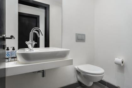 Mandela Rhodes Luxury Apartments - image 29